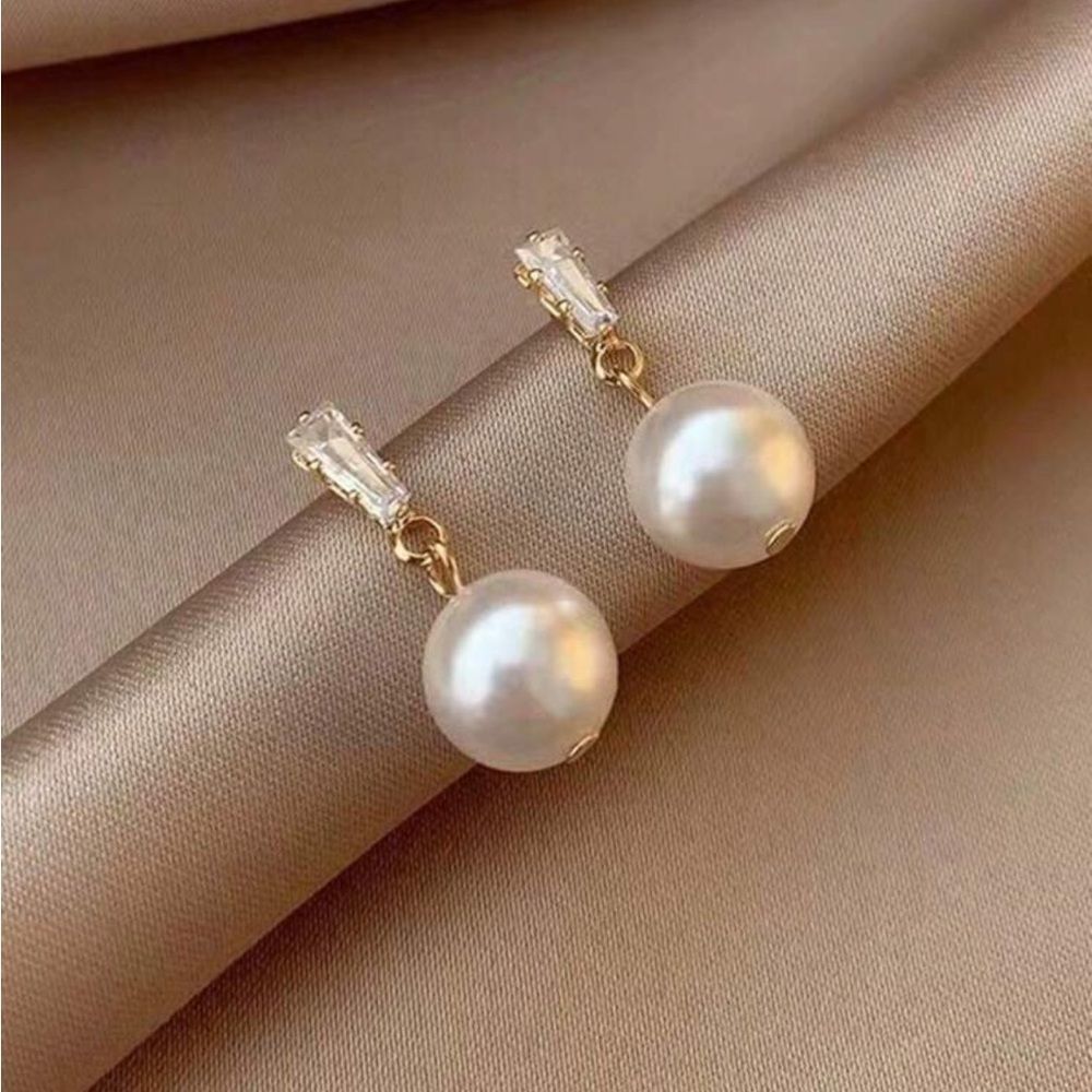 Pearl Diamond Simulate Drop Earrings
